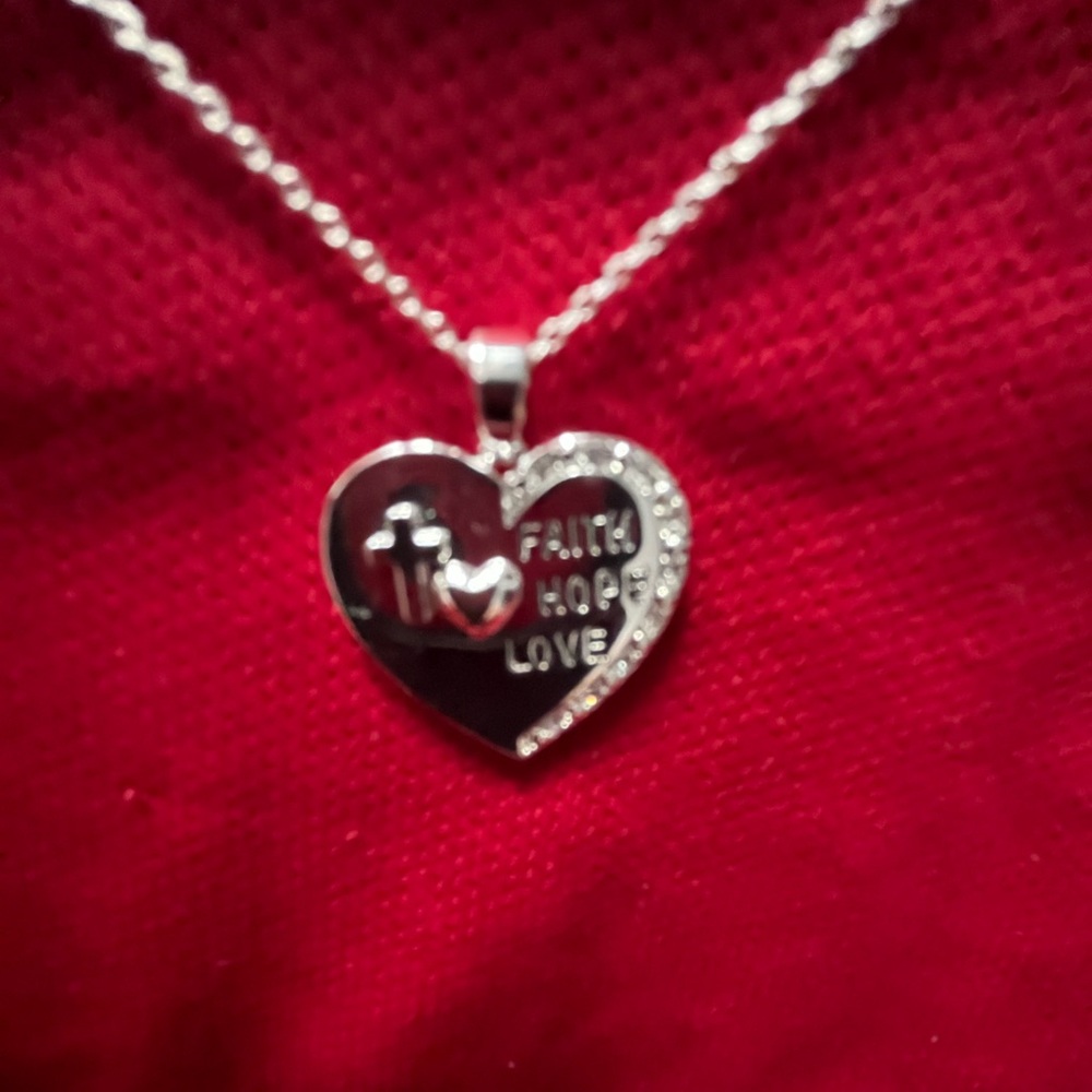 Faith Hope Love Heart Silver Tone Necklace Be Inspired NWT inspirational Jewelry